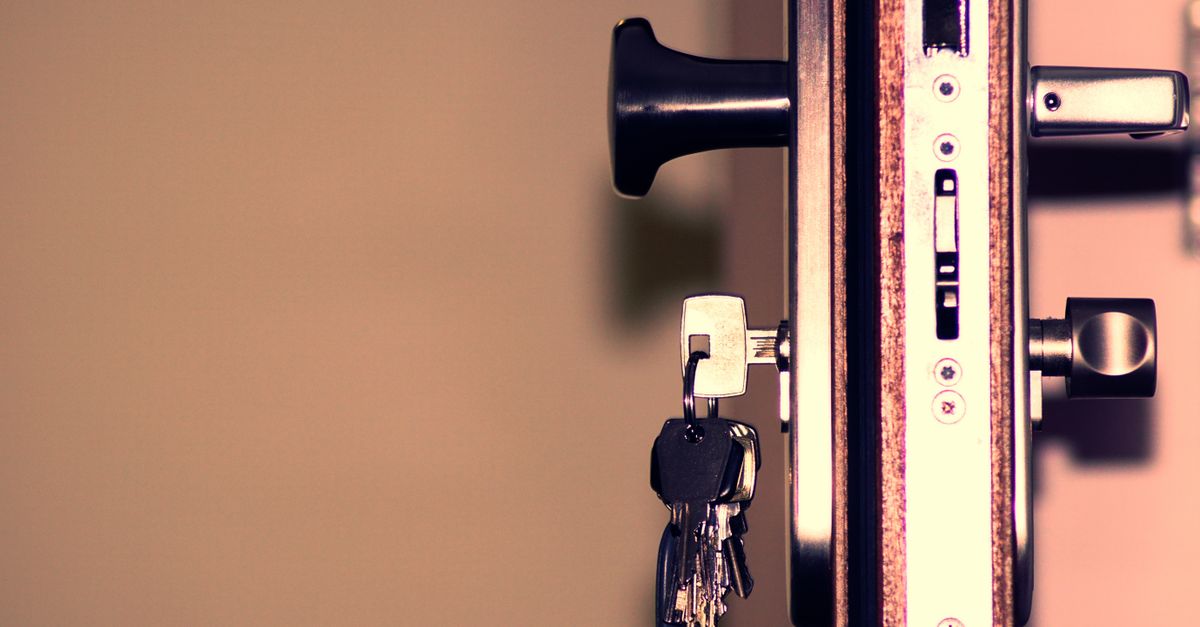 key maker professional — Port Chester Locksmith Services
